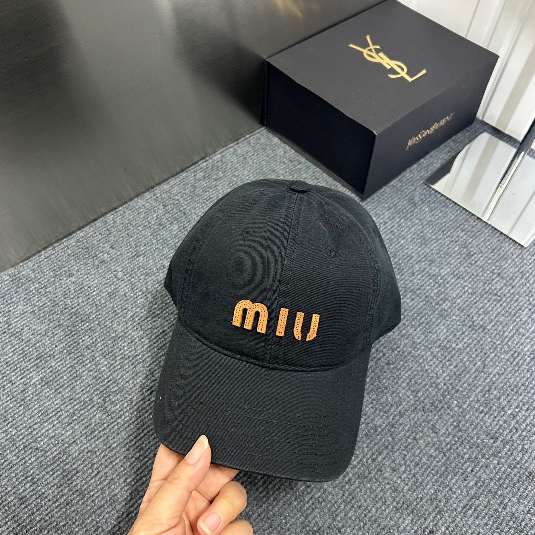 Miu Miu Caps